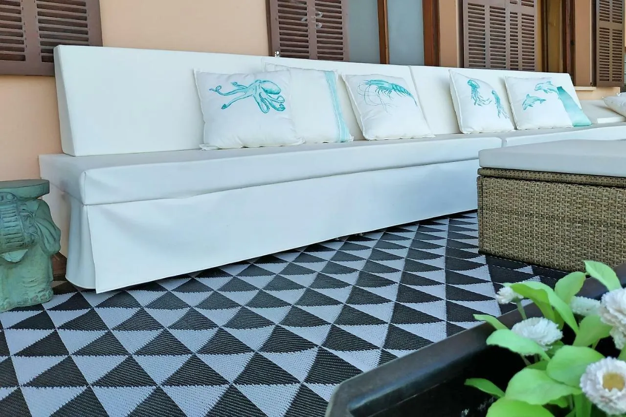 White - Enjoytheseaincolonia We Rent Only From Sat To Sat Appartement Colonia de Sant Jordi